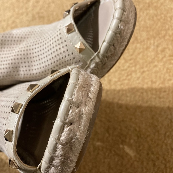 Marc Fisher tan suede espadrille spiked wedge sandals - Picture 7 of 11